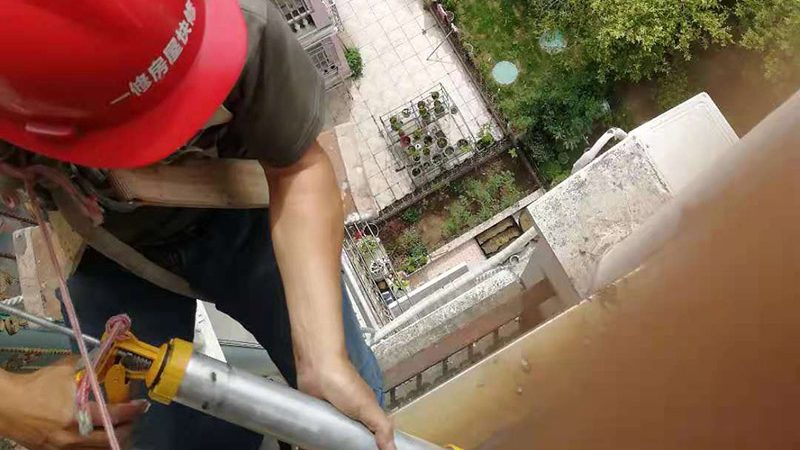 上海屋顶防水施工：关键步骤与注意事项